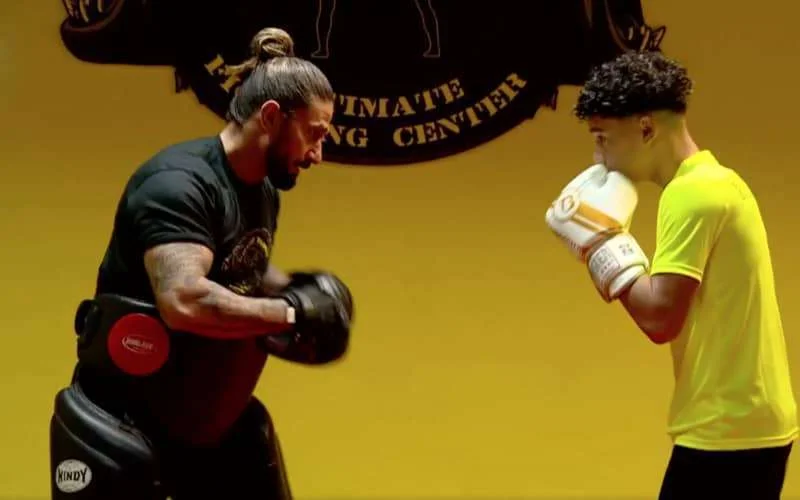Rayaan gaat voor de wereldtop: "Zo goed als Badr Hari"
