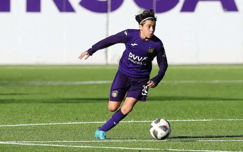 Rayane Bounida verward met zoon Lionel Messi