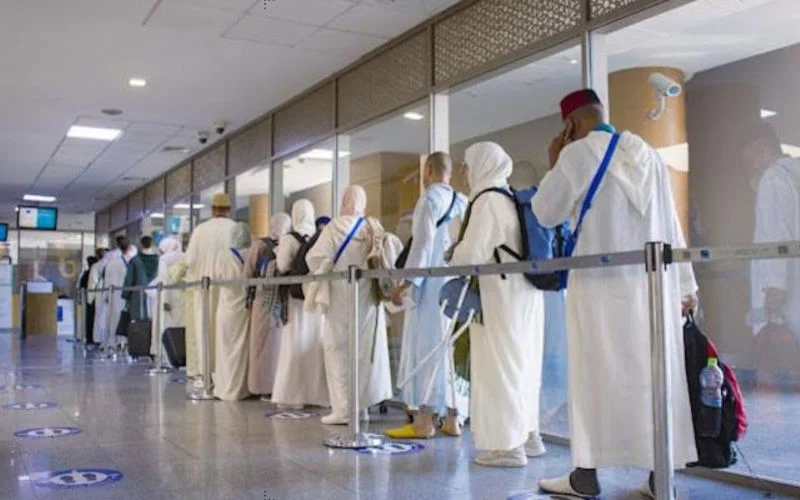 Ophef in Marokko: miljardairs uit Tanger verrichten Hadj op kosten van de staat