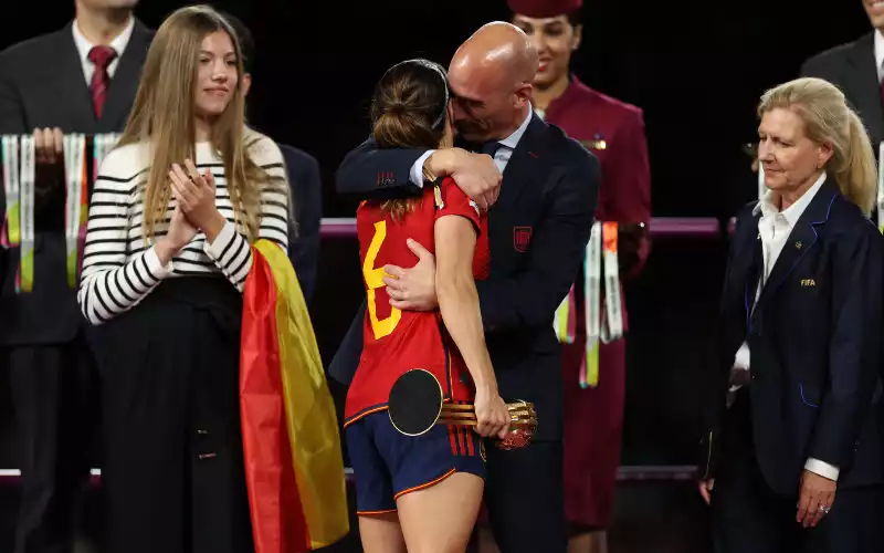 Rubiales-affaire: een kus die Marokko duur kan komen te staan