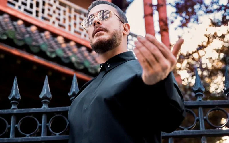 Hitmachine Saad Lamjarred levert weer: "Zwina Bzzaf"