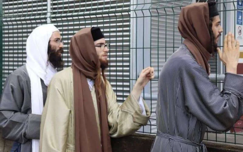 Joodse sekte Lev Tahor, actief in Marokko, onder streng toezicht