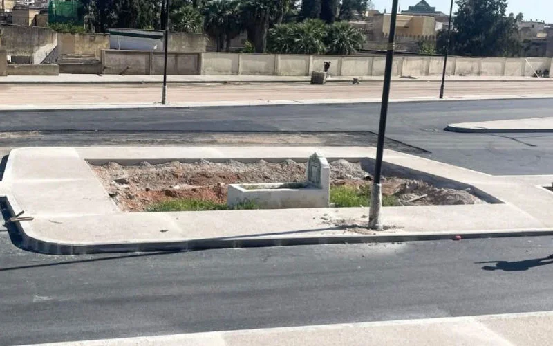 Het raadsel van Sidi El Makhfi: mysterieus graf op parkeerplaats fez