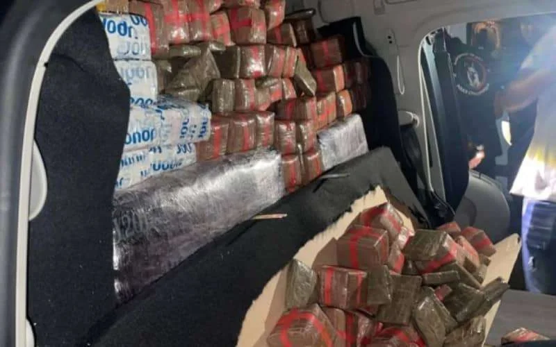 Franse Algerijn opgepakt met 840 kilo hasj in Tanger Med