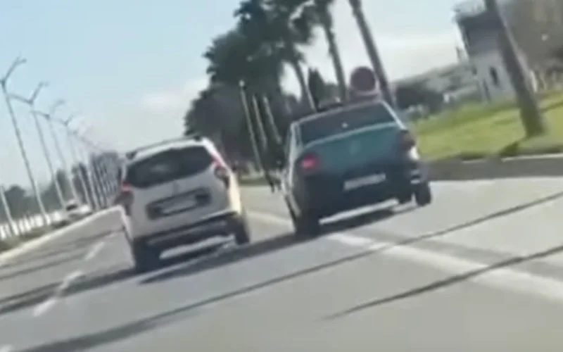 Dolle race tussen taxi's in Tanger, chauffeurs opgepakt (video)