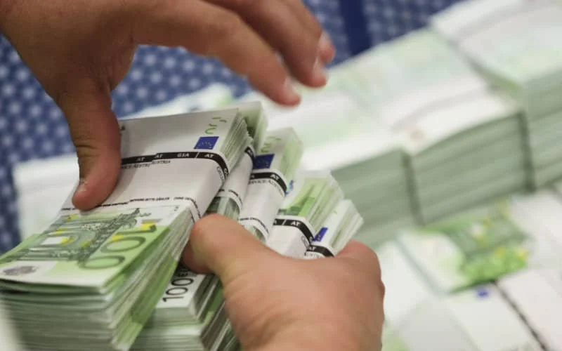 PJD wil duidelijkheid over uitwisseling bankgegevens van wereld-Marokkanen