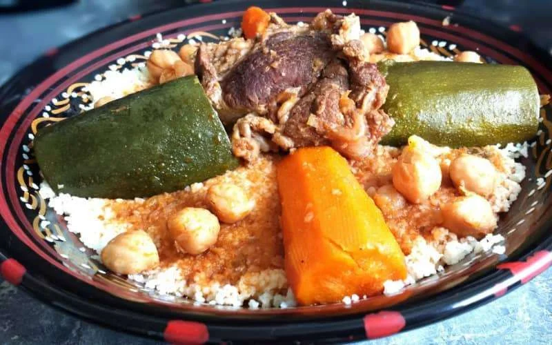 Klanten Marokkaans restaurant lopen voedselvergiftiging op