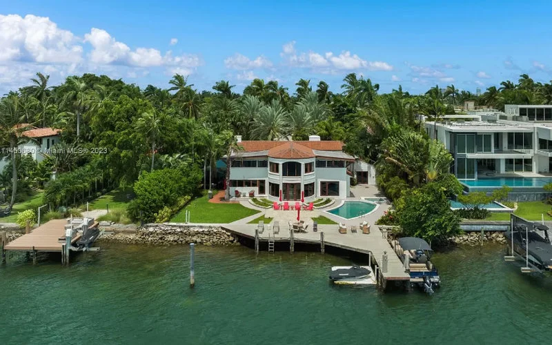 Zoon Marokkaanse miljardair koopt villa van 15 miljoen dollar in Miami