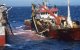 Marokkaanse vissersboot redt Algerijnse vissers op zee