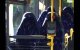 Xenofobe groep verwart busstoelen met vrouwen met boerka's (foto)