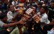 Noodhulp Marokko aan Rohingyas in Bangladesh aangekomen (video)