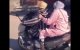 Marokko: hadj en hadja op scooter hit op internet