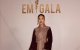 Manal Benchlikha schittert in kaftan op Emi Gala in Dubai (foto's)