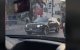 Koning Mohammed VI stopt stoet voor voetganger (video)
