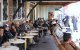 Marokkaan bekent moord aan vriend in café, agent luistert mee