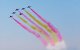 Spaans stuntteam eert slachtoffers overstromingen Valencia boven Marrakech (video)