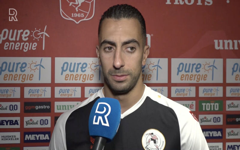Sparta-aanvoerder Adil Auassar stopt met voetballen