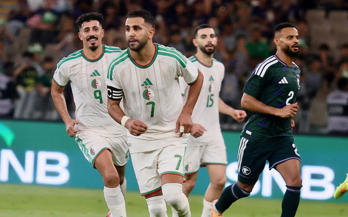 Algerijnse voetbalfans betalen fortuin voor Afrika Cup in Marokko