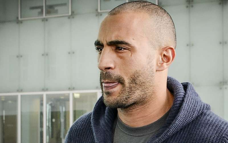 Badr Hari bezoekt gevangenis Kenitra: "Ik weet hoe het voelt"