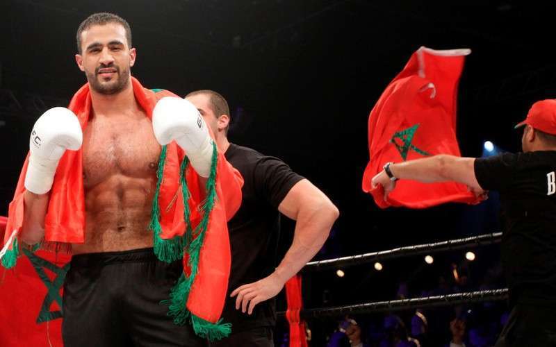 Badr Hari stopt met kickboksen