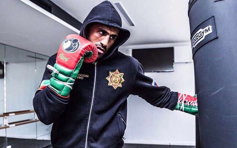 Badr Hari zit terug in de gevangenis