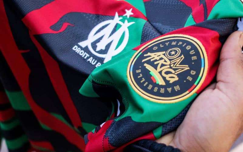Olympique Marseille eert Marokko met speciale trui