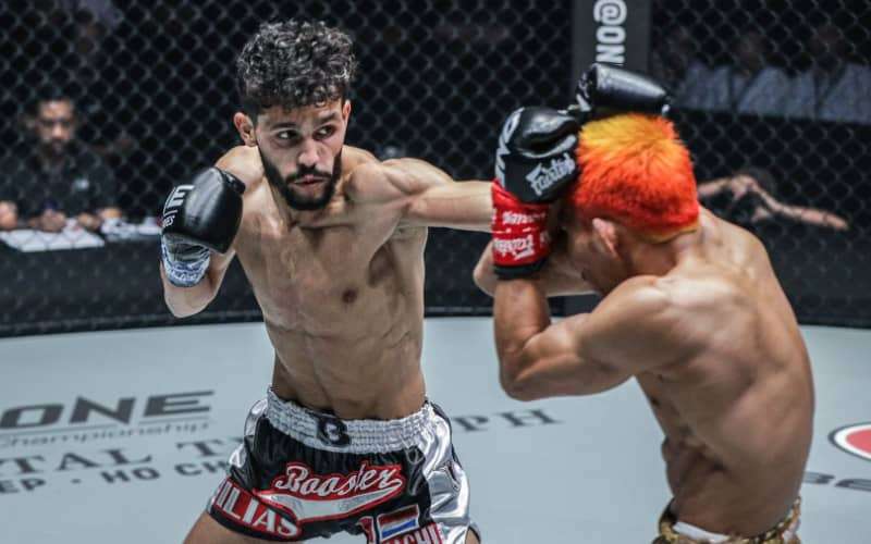 Kickbokser Ilias Ennahachi verdedigt titel in Singapore