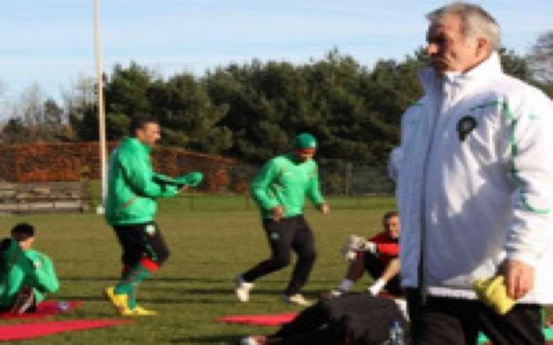 Algerije-Marokko: Eric Gerets eist stilte van zijn spelers
