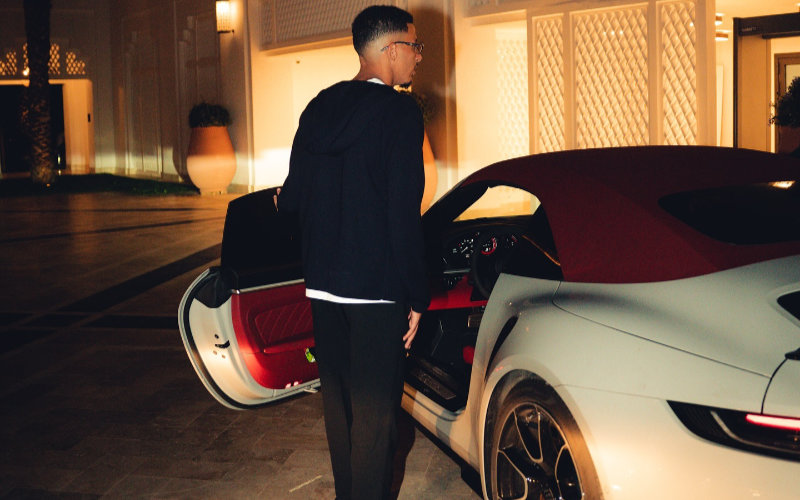 Azzedine Ounahi slachtoffer verkeersongeval