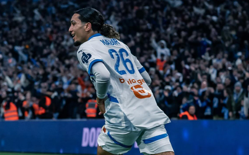 Marokkaanse voetballer dreigt voor Algerije te kiezen