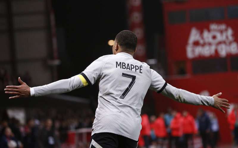 Walid Regragui: "Waarom koos Mbappé niet voor Kameroen of Algerije?"