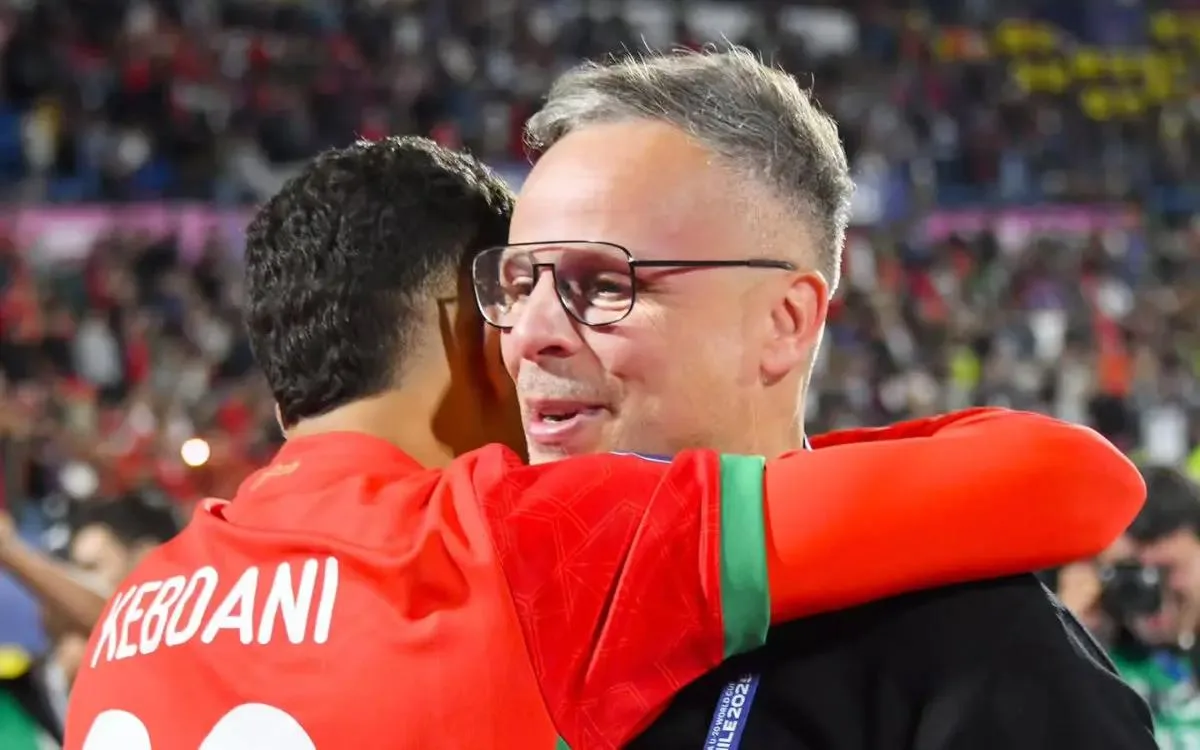 Schok bij CAF Awards: WK-winnaar Mohamed Ouahbi gepasseerd voor beste coach 