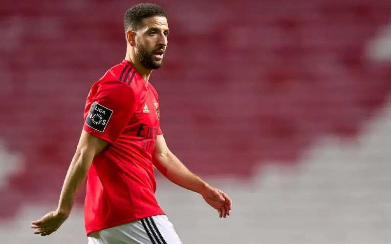Flinke straf voor Adel Taarabt na handgemeen (video)