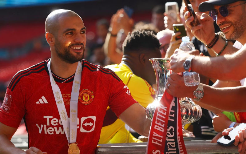 Sofyan Amrabat toch gelukkig bij Manchester United