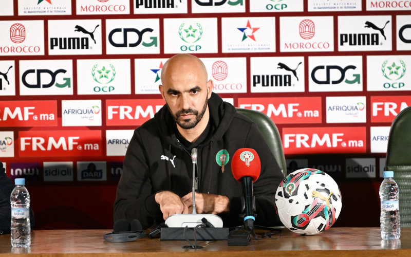 Walid Regragui aangevallen, voetbalbond verdedigt hem